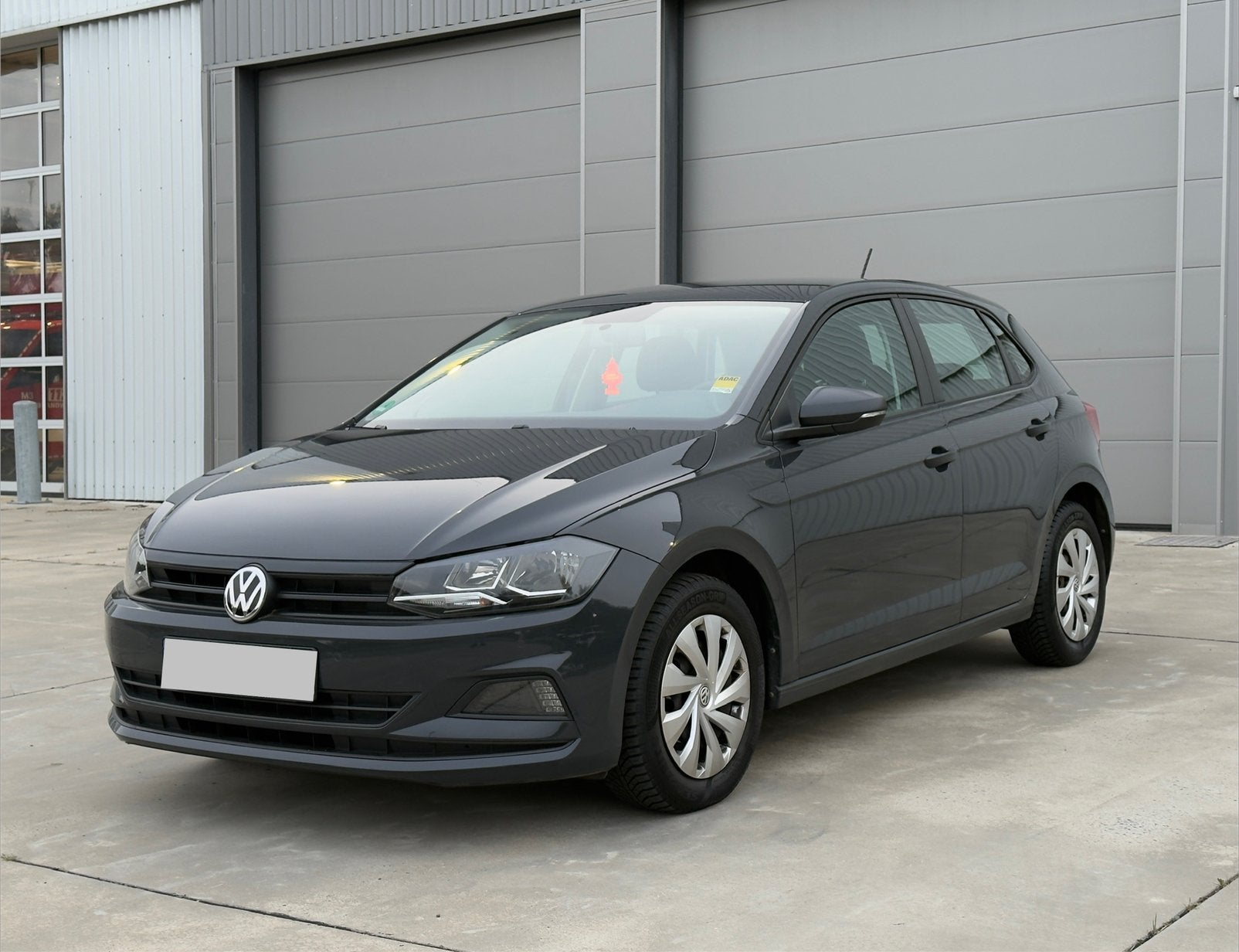 VW Polo 1.0i Trendline • Nardo Grey • Gekeurd • Garantie!, Voorwielaandrijving, Testrit aan huis, Stof, 48 kW