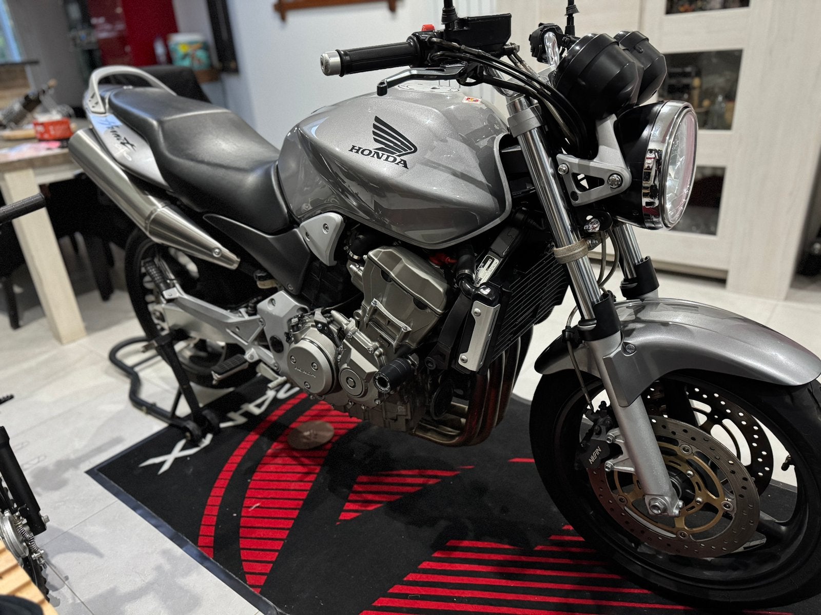 Honda  cb900 f  2003.      Quilômetros 23.000km, Particulier