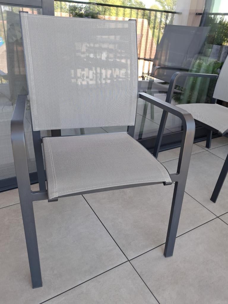 Bel ensemble de jardin avec 4 chaises, Enlèvement