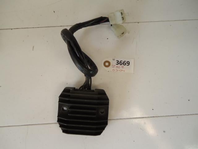 ZX6R 2003 - 2004 Kawasaki Spanningsregelaar D1-22421