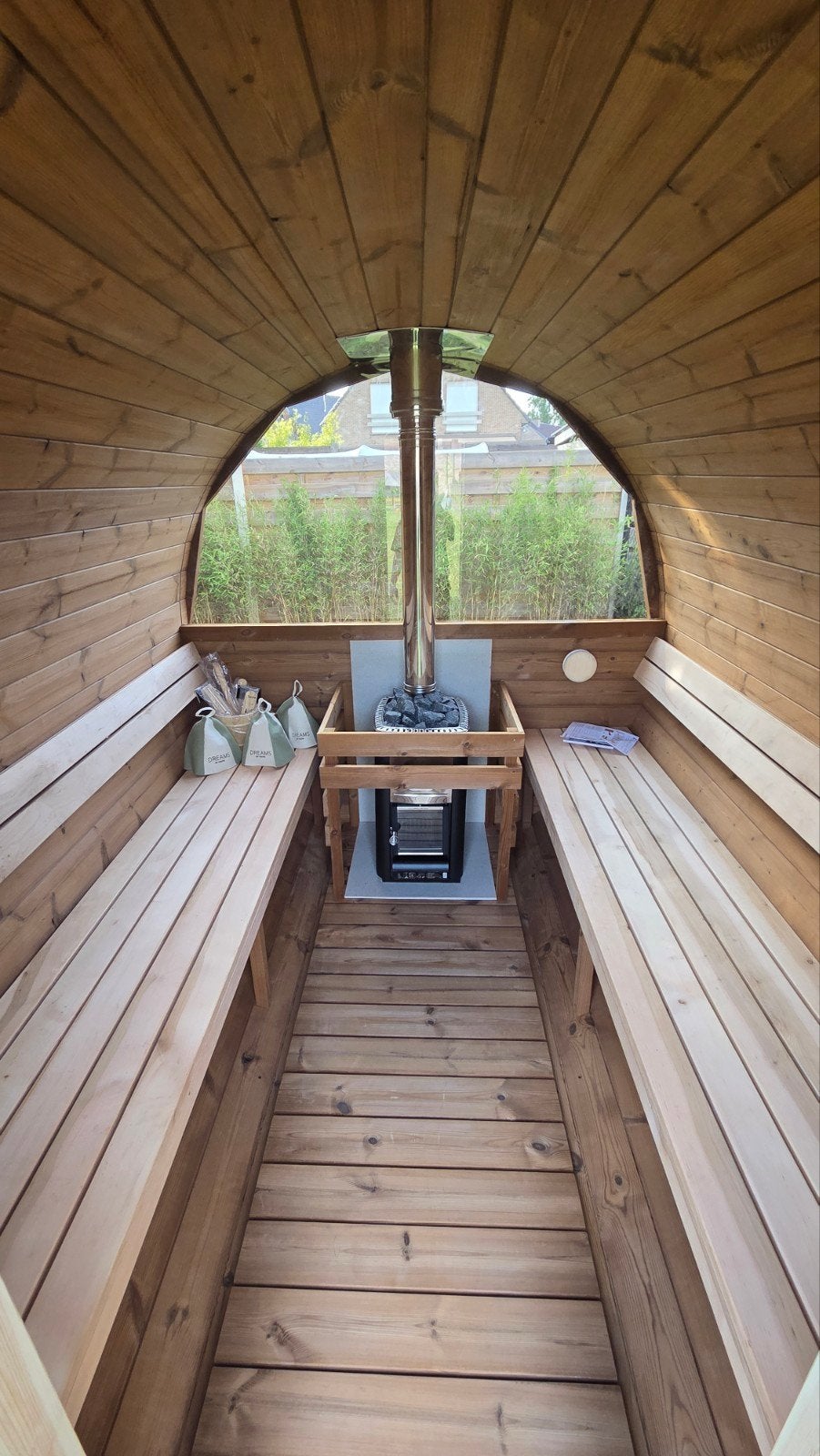Livraison et installation gratuites d'un sauna en baril de 2, Enlèvement ou Envoi