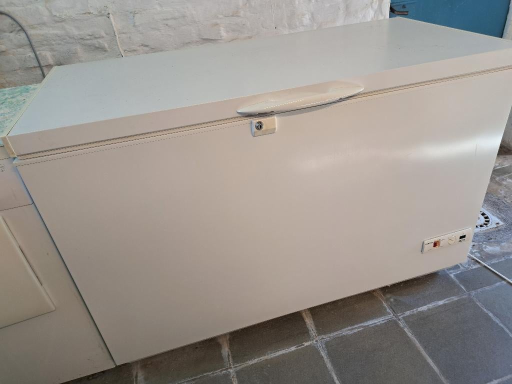 Congélateur Zanker ZKC250A "Nouveau prix", Elektronische apparatuur, Vriezers en Diepvrieskisten, Gebruikt, Tussenbouw, 90 cm of meer