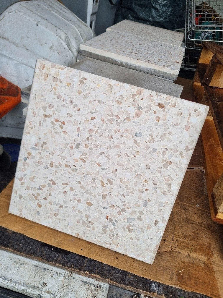 Carreaux 40/40 - nombre de 38 pièces, Enlèvement