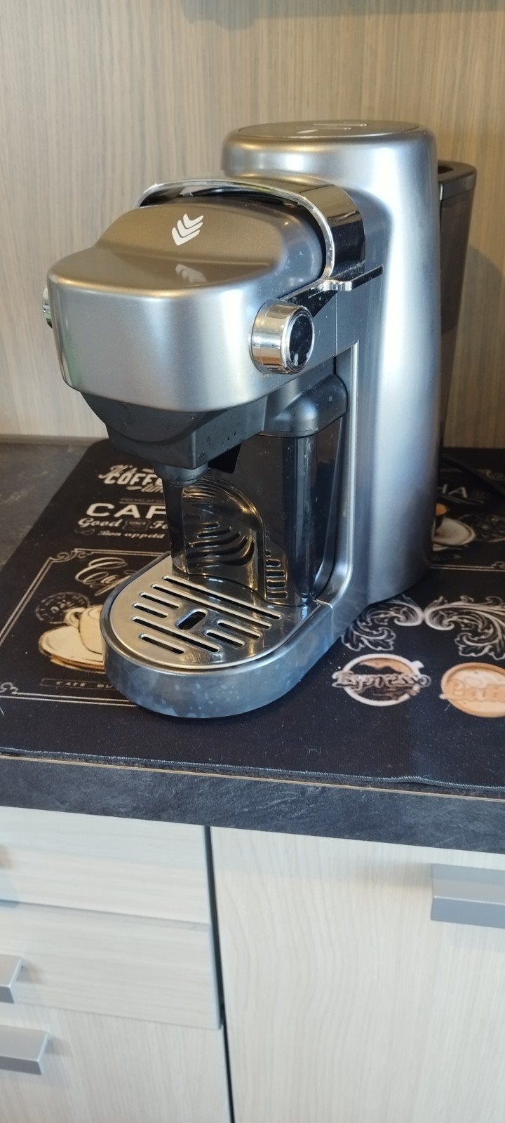 Rambouts koffiezetapparaat, Ophalen