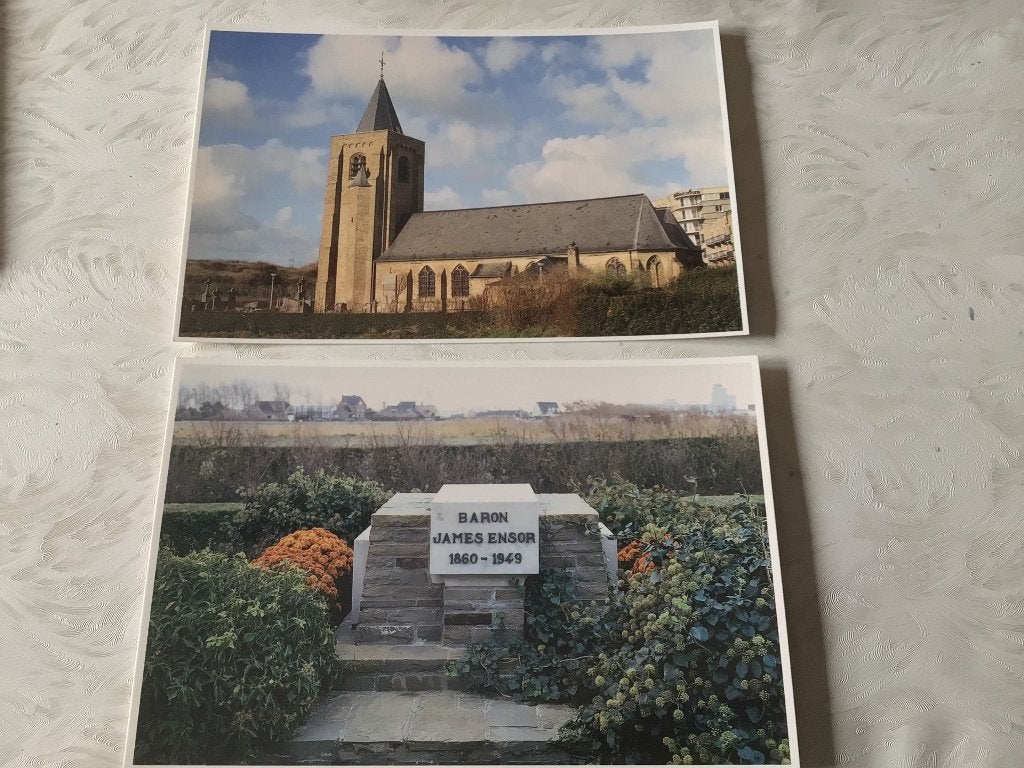 2 postkaarten Oostende Ensorjaar 1999 M. louagie, Ophalen of Verzenden