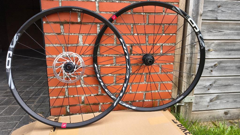Fulcrum RED 900 wielen, Fulcrum, Comme neuf, Enlèvement, Aluminium