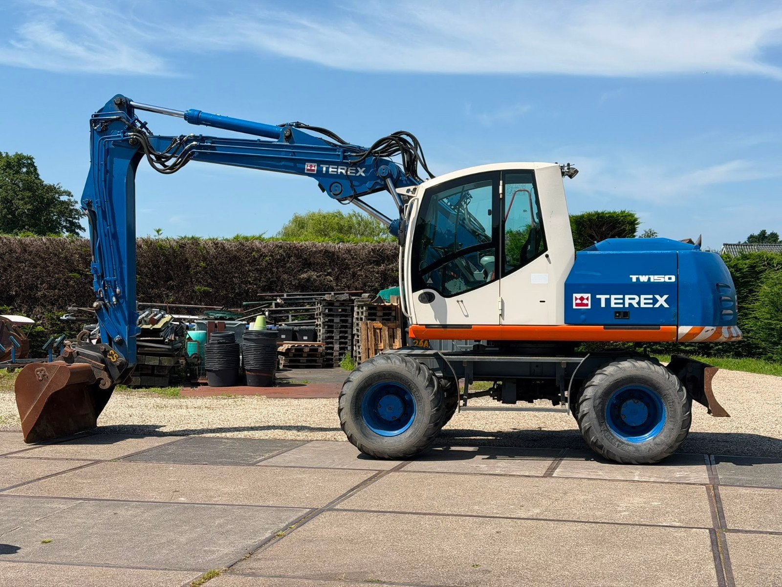 Atlas Terex TW150 2007 avec attache rapide et godet, Articles professionnels, Enlèvement