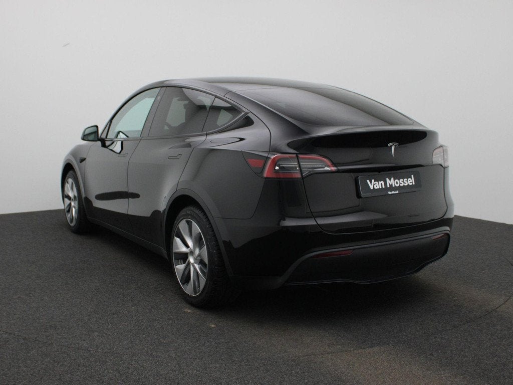 TESLA Model Y RWD PANO | LEDER | CAMERA | AUTOPILOT, Auto's, Tesla, Automaat, Gebruikt, Zwart, 1600 kg