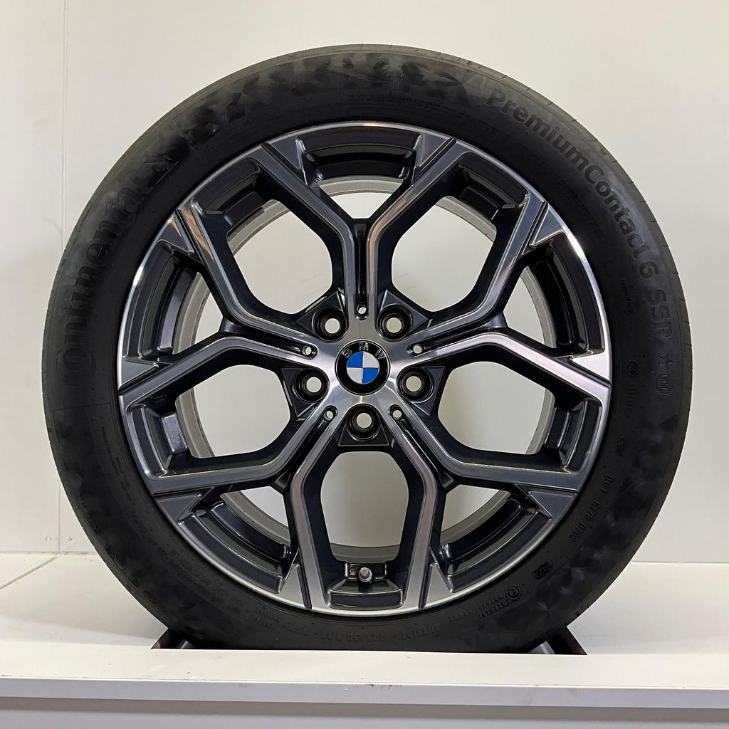 BMW X1 F48 X2 F39 SET VELGEN + ZOMERBANDEN 18 INCH ORIG. 579, Auto-onderdelen, Banden en Velgen, 18 inch, Gebruikt, -, -