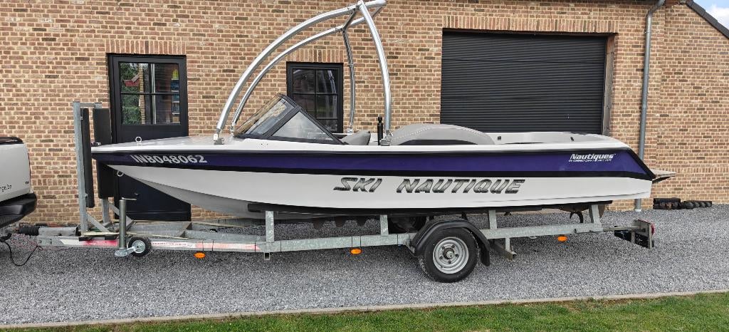 Ski Nautique 1995 met stalling trailer, 3 à 6 mètres, 200 ch ou plus, Enlèvement, Utilisé
