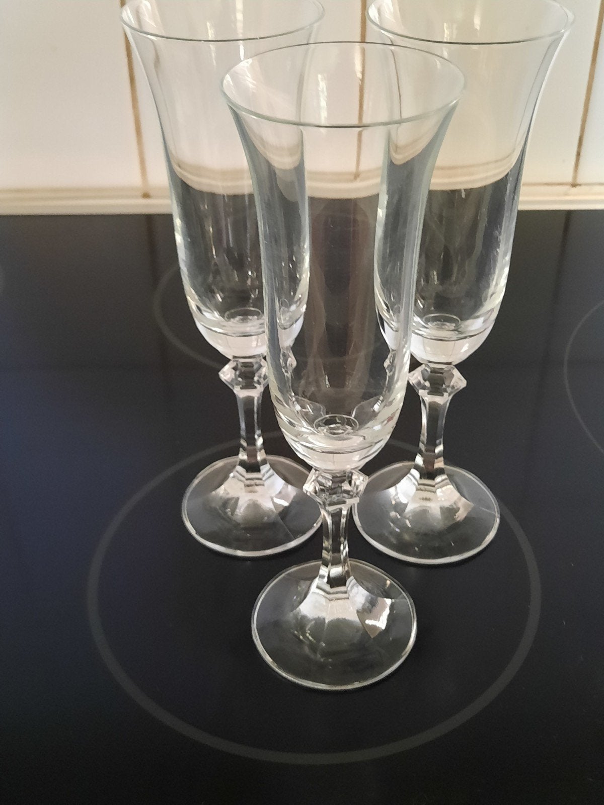 18 champagne glazen, Christal D´Arques, Collections, Enlèvement ou Envoi, Neuf