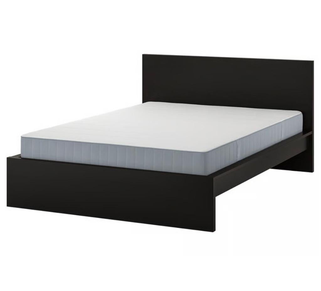 Bed Malm 140x200, Huis en Inrichting, Slaapkamer | Bedden, Ophalen, Zwart, 140 cm, Zo goed als nieuw