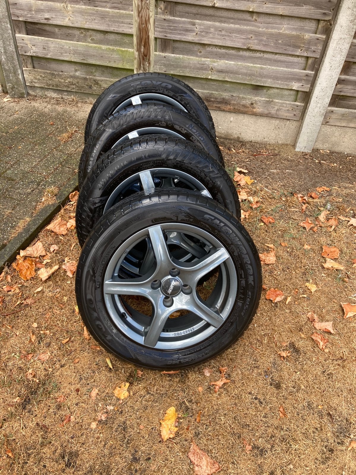 16 duim alu velgen, Ophalen, Velg(en)
