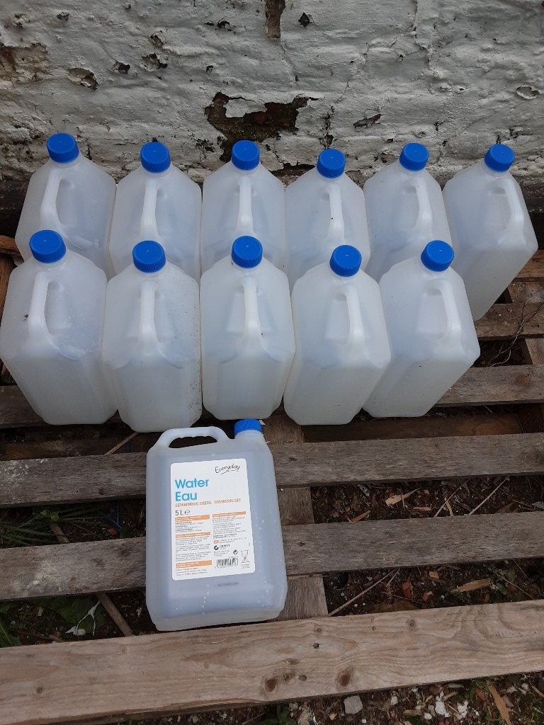bouteilles vides 5L Free, Enlèvement, Utilisé