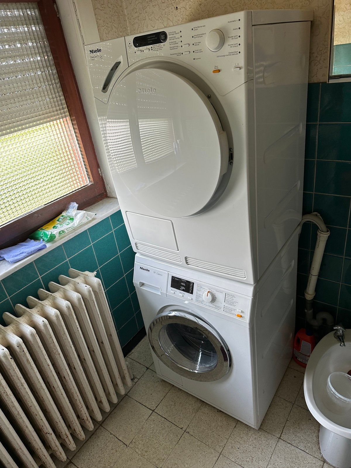 Miele Wasmachine En Droger, Elektronische apparatuur, Ophalen, Zo goed als nieuw