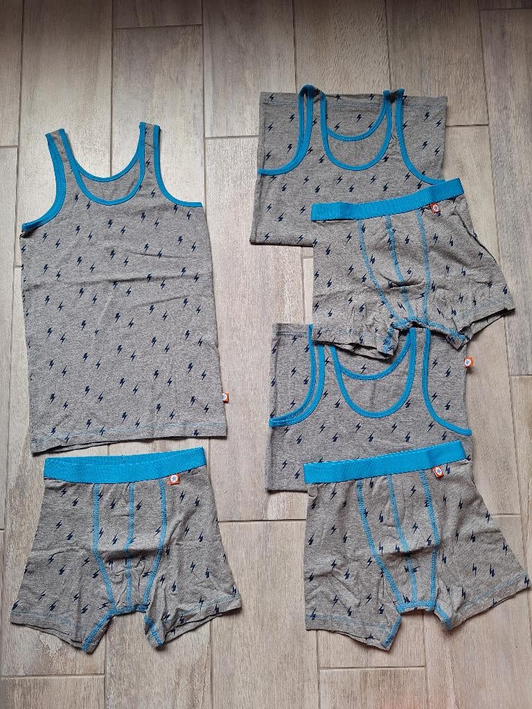 ★ M128/134 - Nieuwe set ondergoed, Enlèvement ou Envoi, Neuf, Garçon, Vêtements de nuit ou Sous-vêtements
