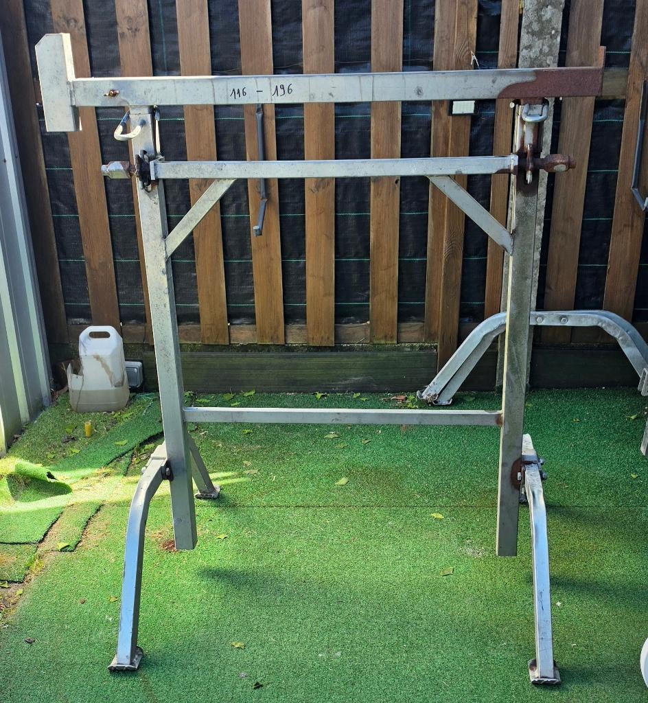 stelling van 116cm tot196cm, Ophalen, Gebruikt