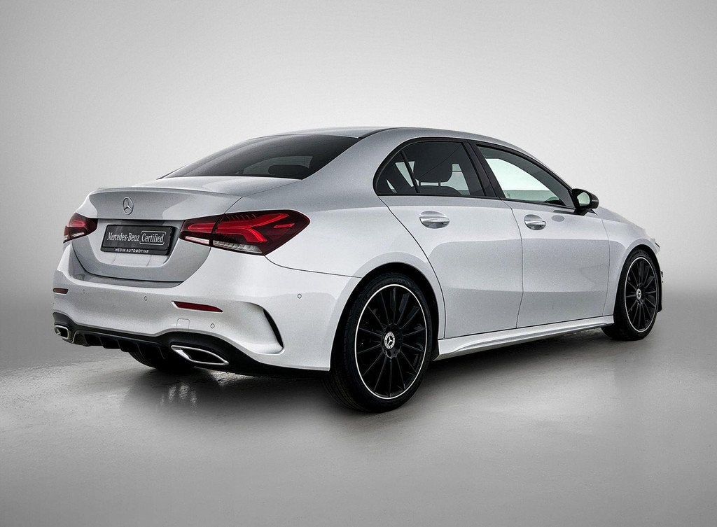 Mercedes-Benz A-Klasse 200 Berline AMG Line | Night Pack | S, Automaat, 4 deurs, Stof, Gebruikt
