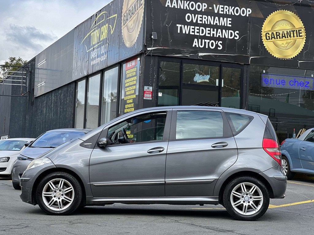 Mercedes-Benz A-Klasse 180 A 180 CDI* prix marchand ou expor, Auto's, Gebruikt, Zwart, 4 cilinders, https://public.car-pass.be/vhr/96295ec9-94a4-4144-809a-03cfb4e47f03