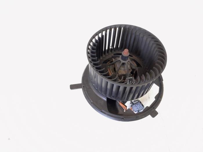 Kachel Ventilatiemotor van een Volkswagen Jetta, Gebruikt, -, Volkswagen, -