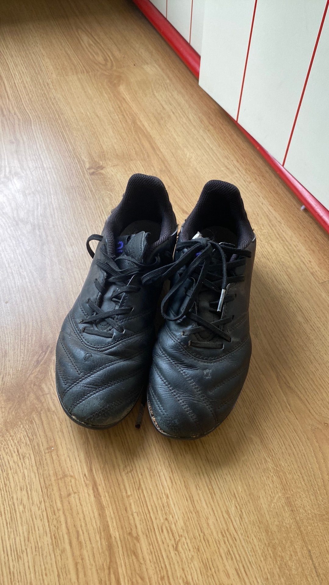 Kipsta voetbalschoen maat 36, Ophalen of Verzenden, Gebruikt, Schoenen