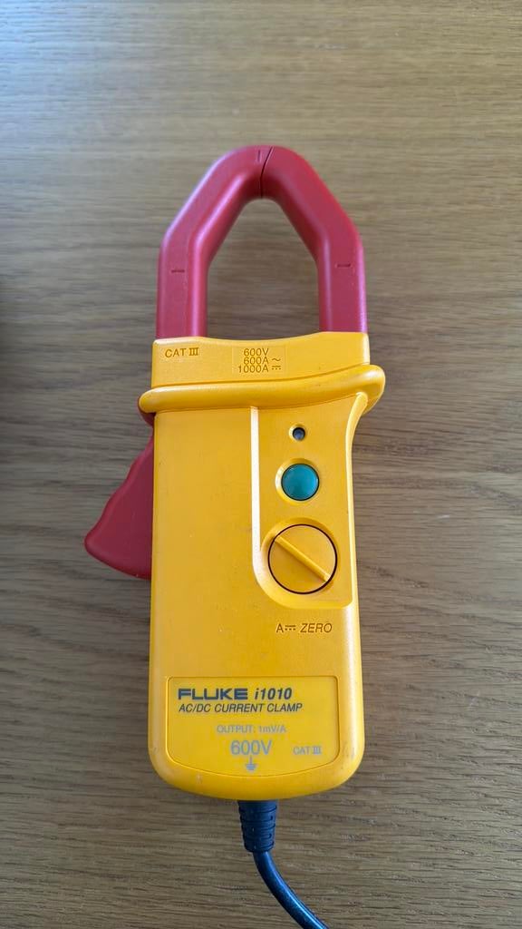 Pince de courant AC/DC Fluke i1010, Bricolage & Construction, Instruments de mesure, Comme neuf, Multimètre, Enlèvement ou Envoi