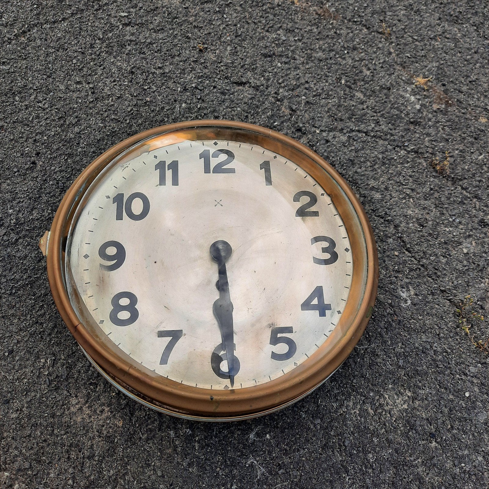 Horloge murale (30 cm) Antiquités ! Voir les photos. Avec ve, Enlèvement ou Envoi