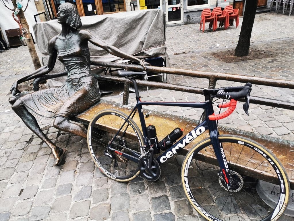 Cervélo R3 Disc Di2 - DT Swiss RC28 Carbon, 28 inch, Gebruikt, Carbon, Heren