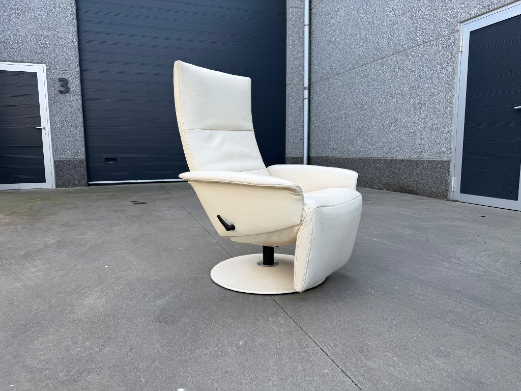 JORI Felini relaxzetel met hoofdkussen – crème leder, medium, Huis en Inrichting, Fauteuils, Ophalen of Verzenden, Zo goed als nieuw