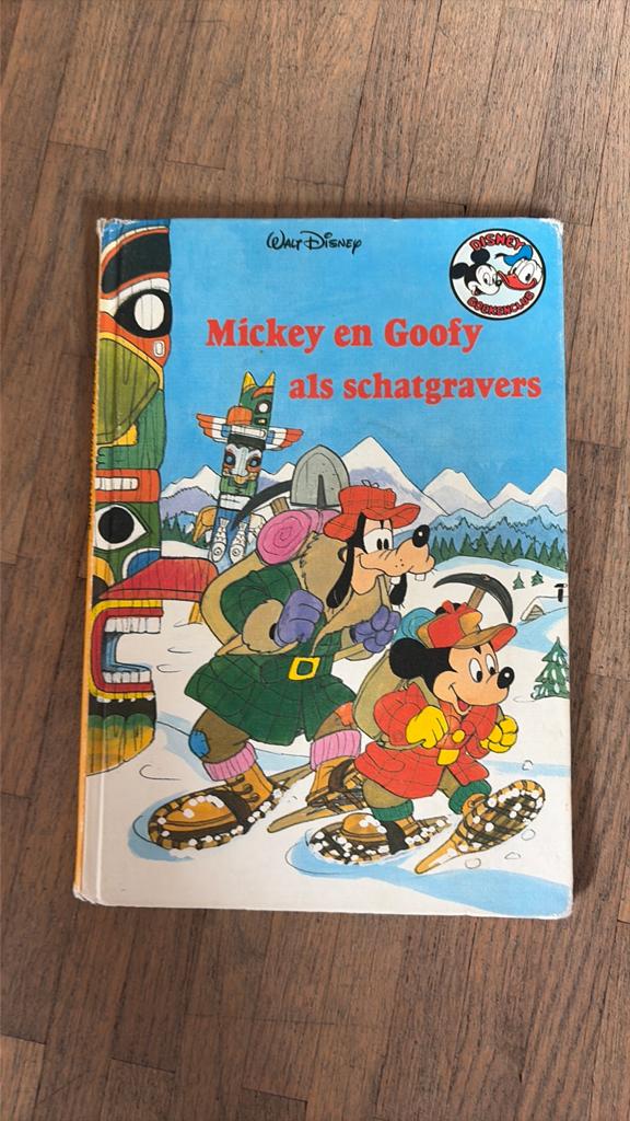 Mickey en goofy als schatgravers kinderboek, Verzamelen, Disney, Ophalen, Zo goed als nieuw
