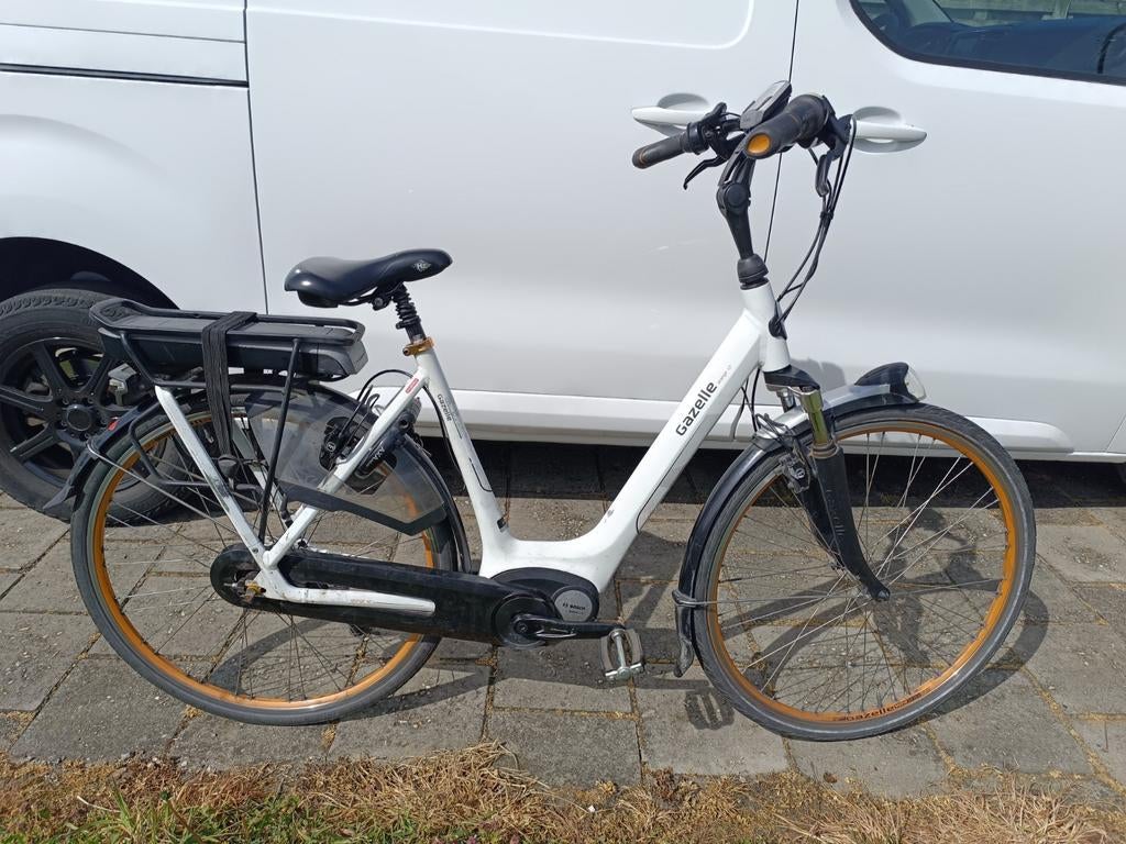 Gazelle orange C7 met Bosch middenmotor, Ophalen, Gazelle