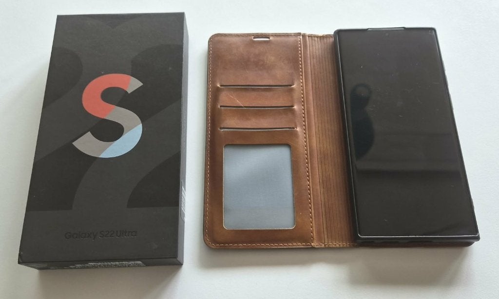 Samsung Galaxy S22 Ultra incl. flip wallet, Telecommunicatie, Gebruikt, Zwart, Touchscreen, Ophalen of Verzenden