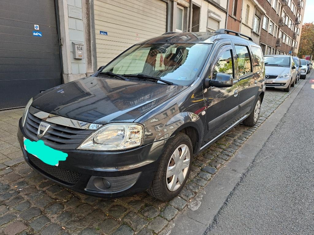 dacia logan 1.6 essence avec contrôle technique et feuille R, Achat, Particulier, MPV ou Monospace, 1598 cm³
