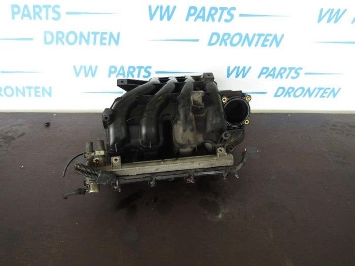 Tubulure d'admission d'un Volkswagen Golf, Volkswagen, -, 3 mois de garantie, Utilisé