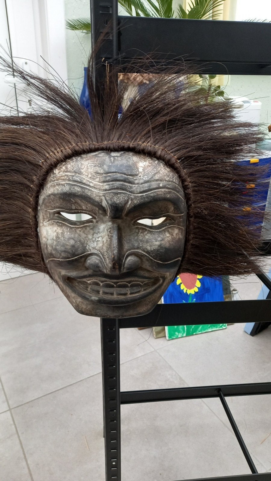 Masker, Ophalen