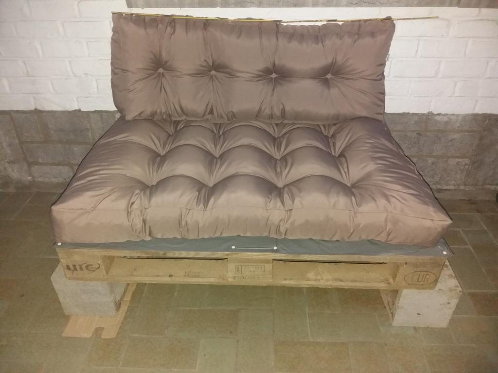 Pouf coussin très grand idéal pour grenier ou pallette jardi, Maison & Meubles, Enlèvement
