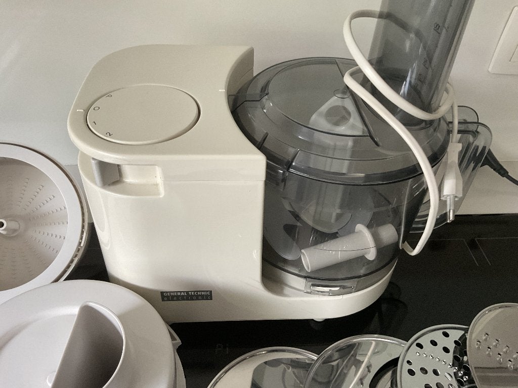 Keukenrobot met accessoires, Résiste au lave-vaisselle, Comme neuf, Enlèvement, 1 à 2 litres