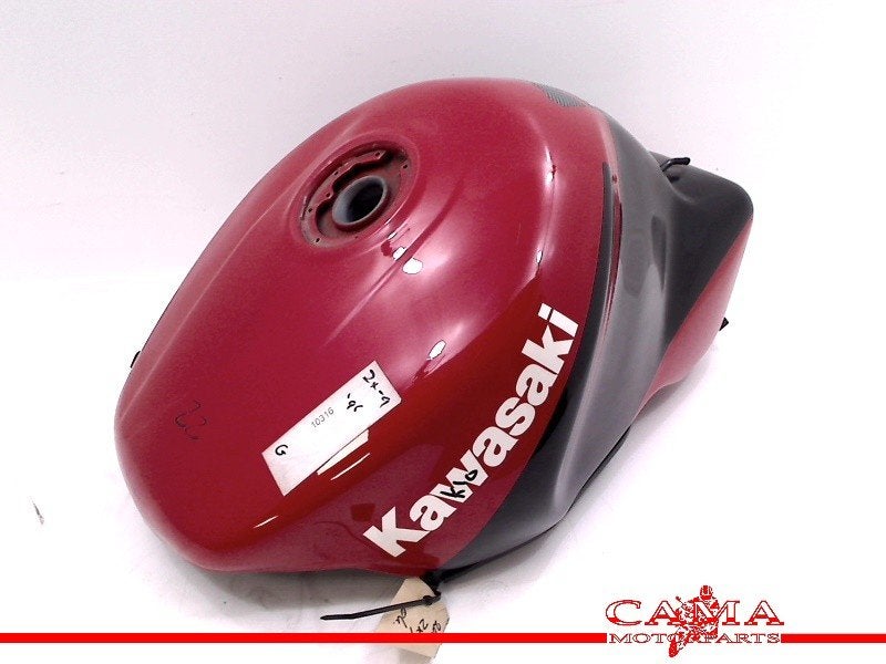 TANK Kawasaki ZX 9 R 1994-1997 (NINJA ZX-9R ZX900B), Dhr. S. di Majo, Gebruikt, Info@cama-motorparts.nl, P.J. Troelstraweg 8 8
3144 CX  MAASSLUIS, NL
