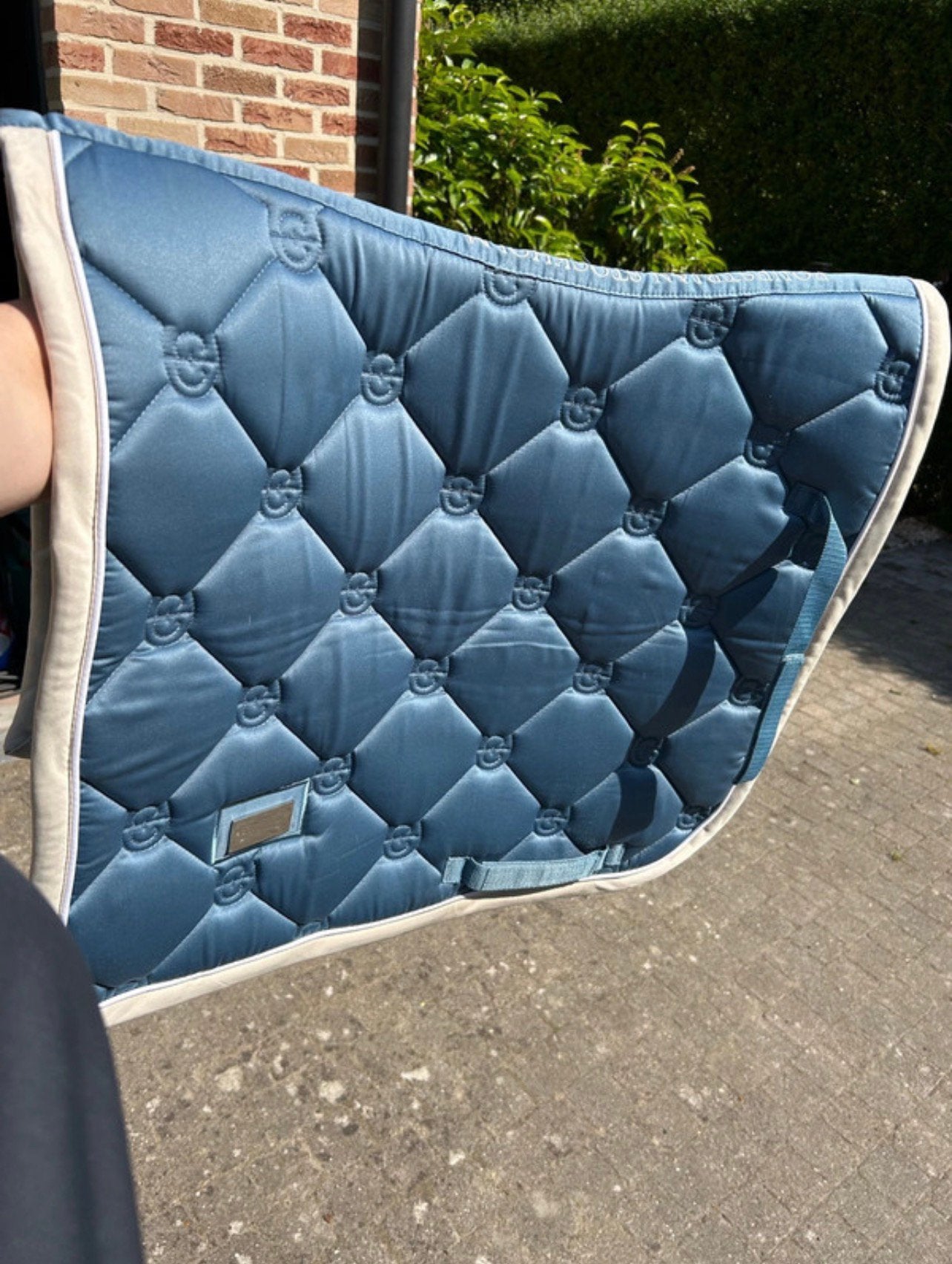 Set équestre Stockholm (couverture et voile anti-mouches), Animaux & Accessoires, Full (L), Tapis de dressage, Bleu, Comme neuf