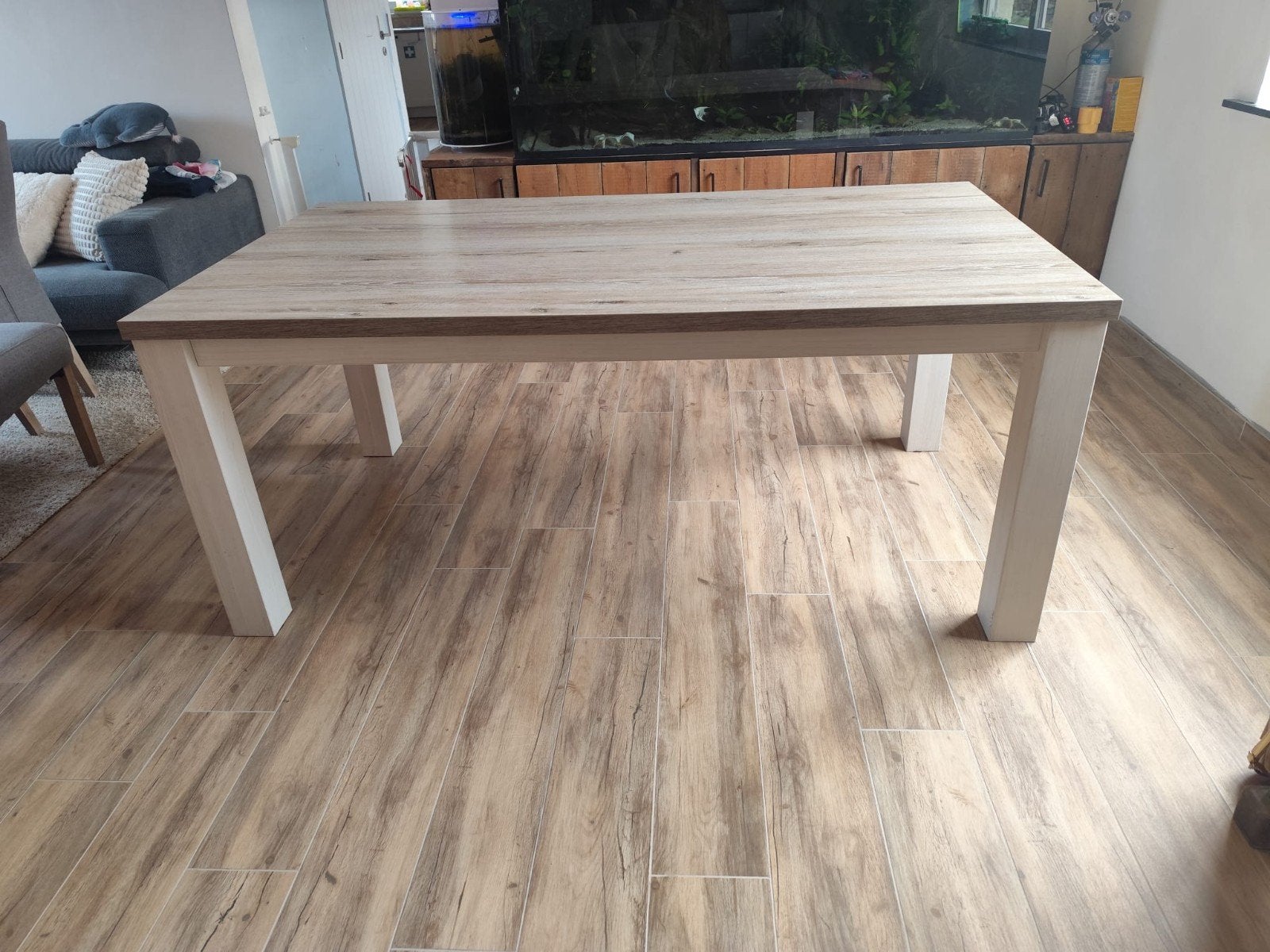 Mooie eettafel, Ophalen