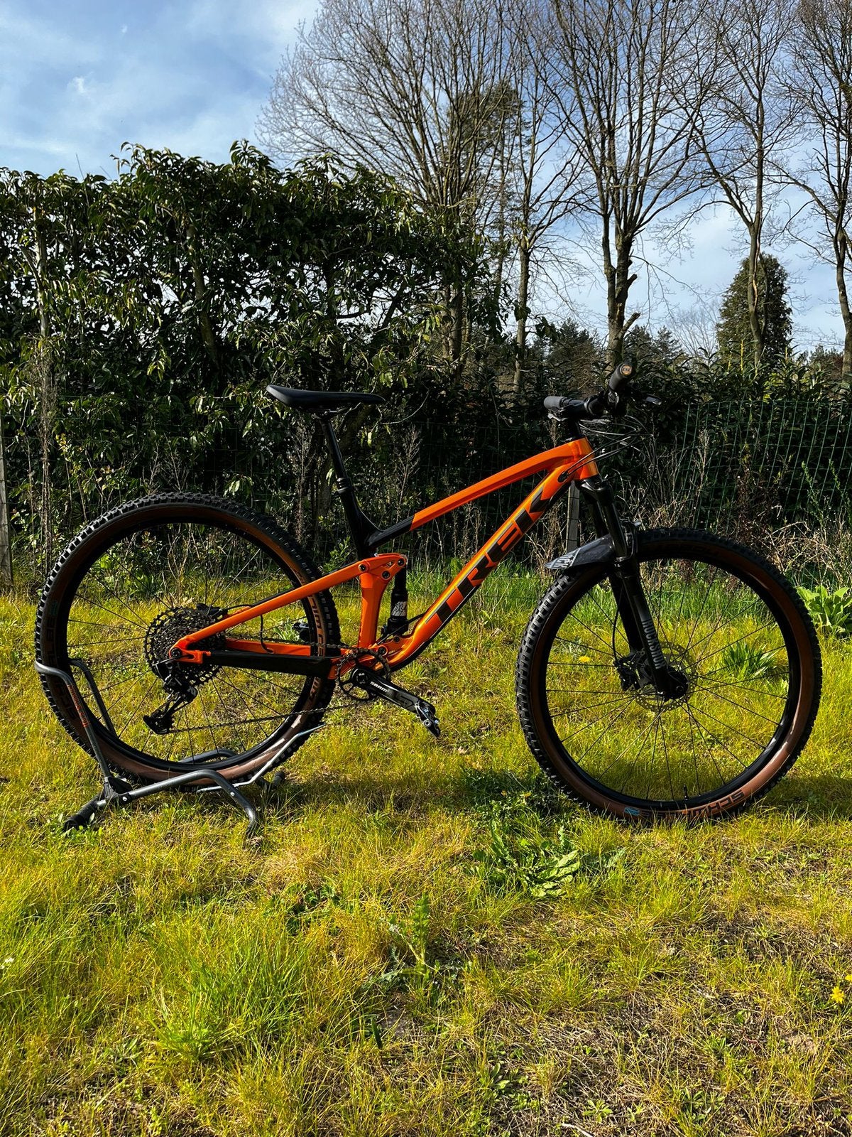 Trek Fuel EX 7 suspension trailbike oranje/zwart, Vélos & Vélomoteurs, Enlèvement, Comme neuf, Trek