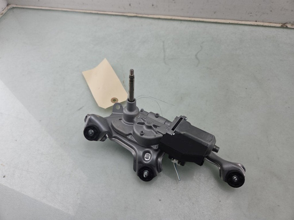 MOTEUR ESSUIE-GLACE ARRIÈRE Toyota Yaris Cross (PB1 / PJ1), Kundenbetreuung@toyota.de, Toyota, Utilisé, Toyota-Allee 2
50858  Köln, DE