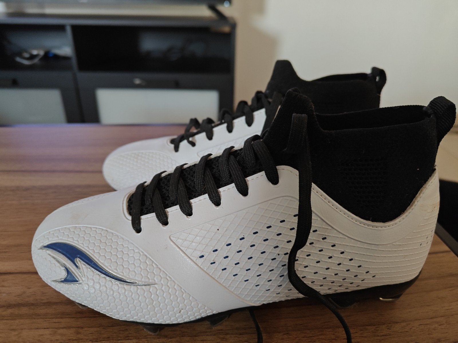 Voetbalschoenen maat 36, Ophalen, Zo goed als nieuw, Schoenen