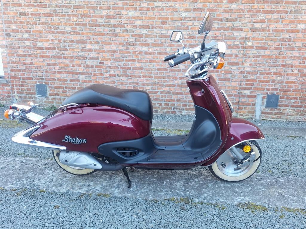 Honda Shadow 50, Fietsen en Brommers, Ophalen