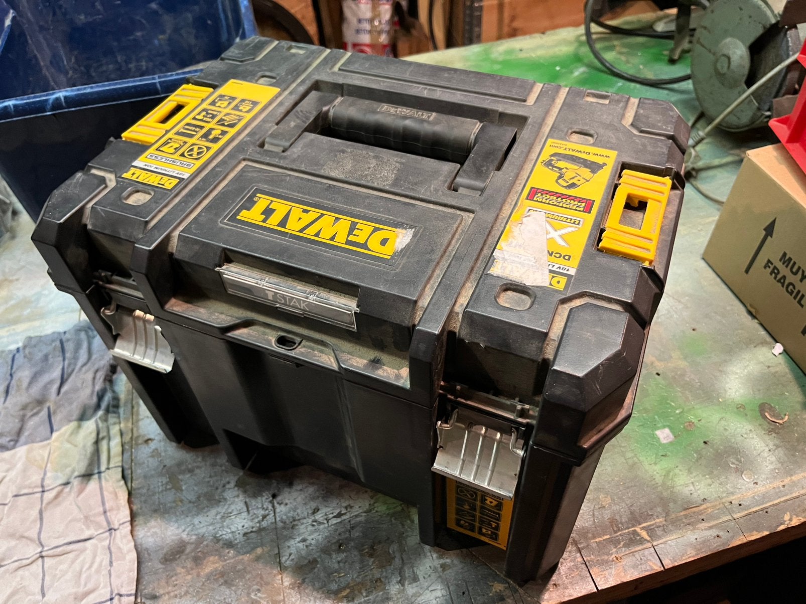 Dewalt opbergkoffer, Ophalen, Zo goed als nieuw