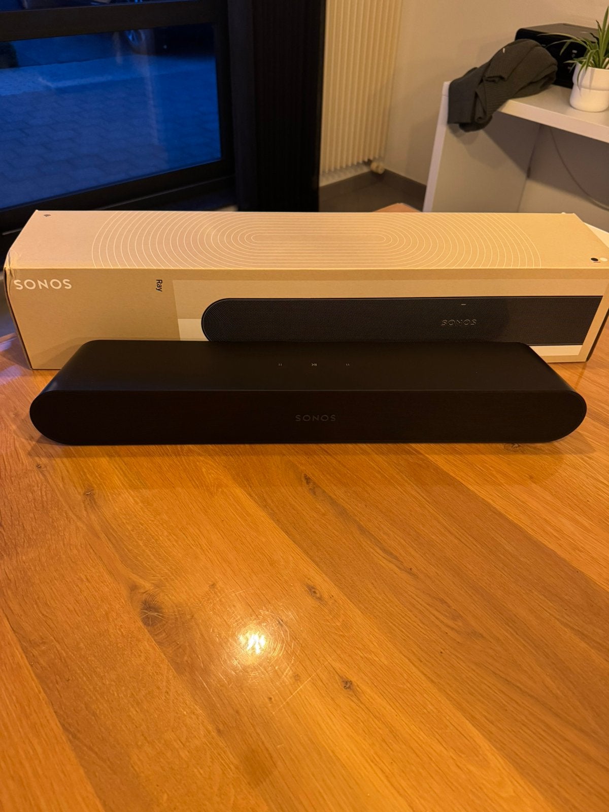 NIEUWE! Sonos Ray gen 2 soundbar, Enlèvement ou Envoi, Bluetooth, Comme neuf