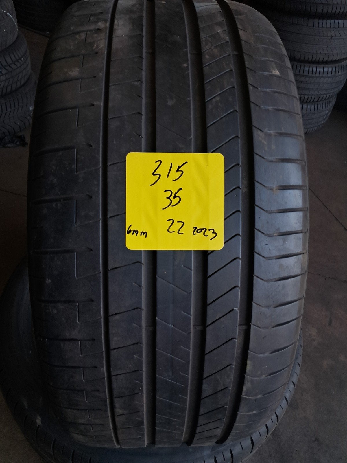 3153522 315/35/22 315/35/r22 zomer demo Runflat Pirelli, Ophalen