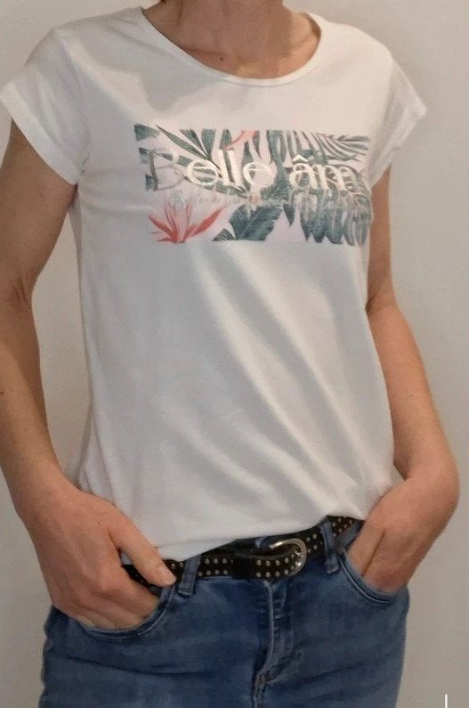 Citylife : wit t-shirt met tropische print , mt M, Kleding | Dames, Ophalen of Verzenden, Maat 38/40 (M), Wit, Korte mouw