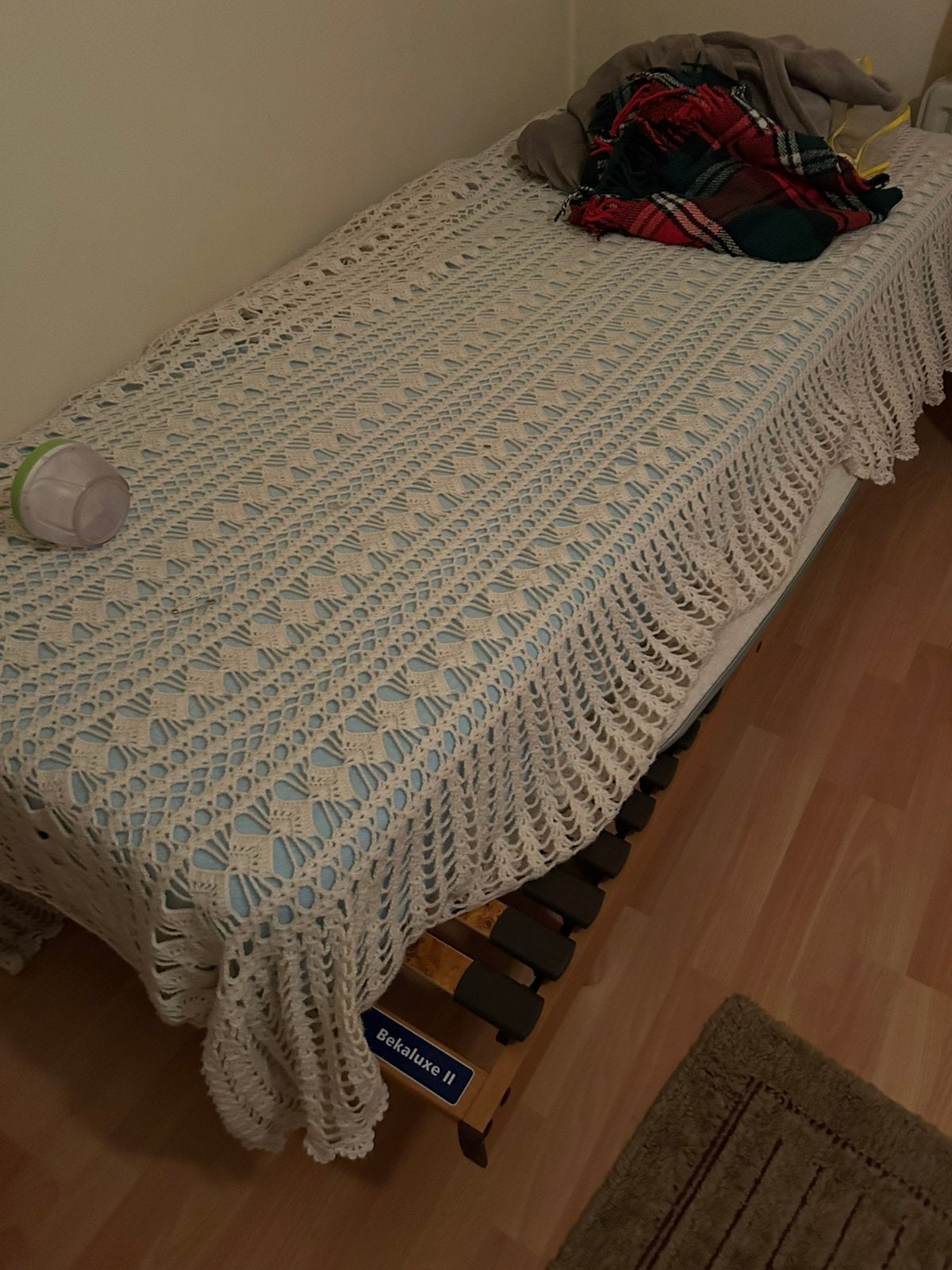 Eenpersoonsbed met lattenbodem en matras afhalen Halle, Ophalen, Gebruikt, Matras