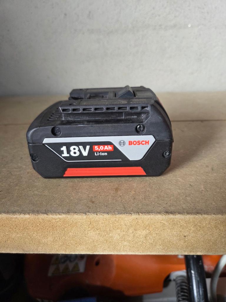 Batterie, Bricolage & Construction, Enlèvement ou Envoi